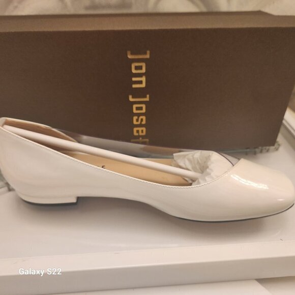 Jon Josef (Anthropologie) "Punk" White Patent Leather Flats. NIB. Size 7.5 - Picture 3 of 11